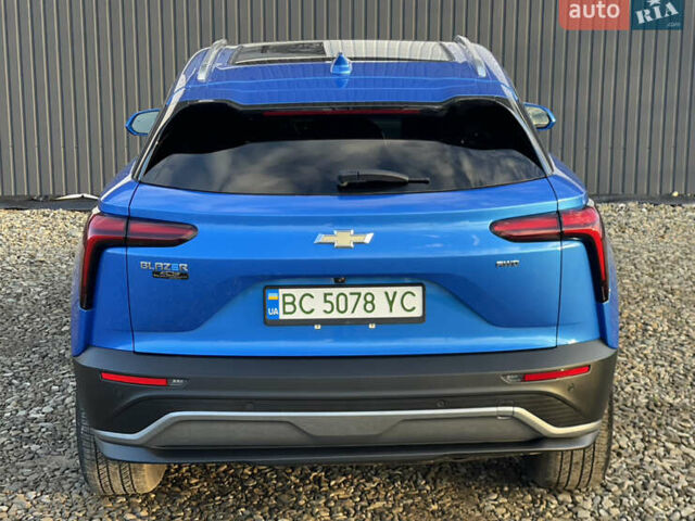 Синий Шевроле Blazer EV, объемом двигателя 0 л и пробегом 1 тыс. км за 29950 $, фото 13 на Automoto.ua