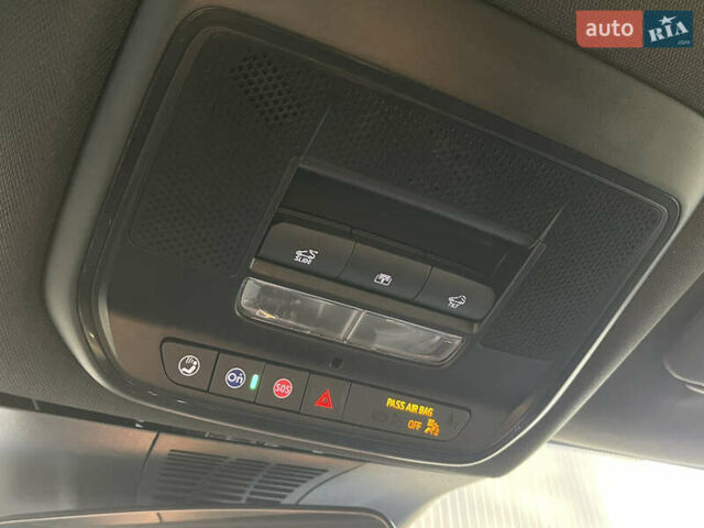 Синий Шевроле Blazer EV, объемом двигателя 0 л и пробегом 1 тыс. км за 29950 $, фото 63 на Automoto.ua