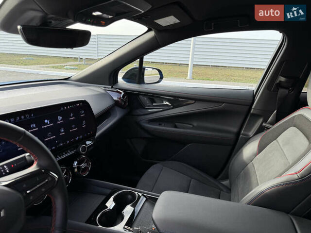Синий Шевроле Blazer EV, объемом двигателя 0 л и пробегом 12 тыс. км за 32800 $, фото 17 на Automoto.ua