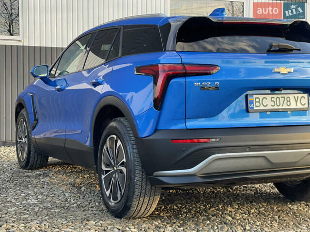 Синий Шевроле Blazer EV, объемом двигателя 0 л и пробегом 1 тыс. км за 29950 $, фото 26 на Automoto.ua