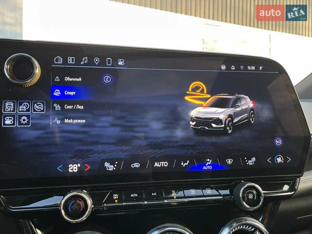 Синий Шевроле Blazer EV, объемом двигателя 0 л и пробегом 1 тыс. км за 29950 $, фото 55 на Automoto.ua