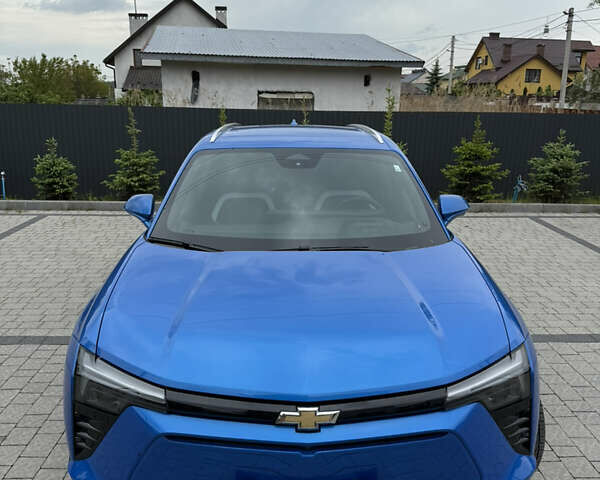 Синий Шевроле Blazer EV, объемом двигателя 0 л и пробегом 1 тыс. км за 26500 $, фото 4 на Automoto.ua