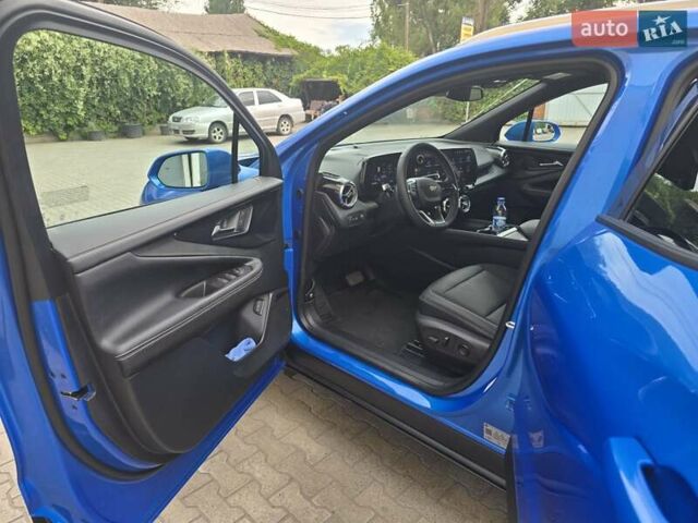 Синій Шевроле Blazer EV, об'ємом двигуна 0 л та пробігом 1 тис. км за 33000 $, фото 39 на Automoto.ua