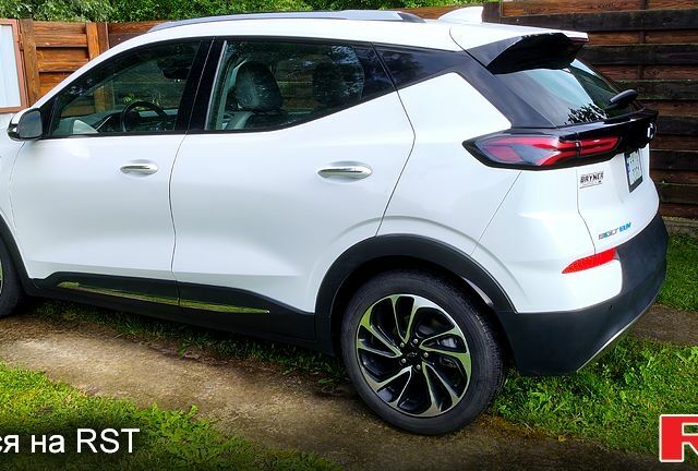 Білий Шевроле Bolt, об'ємом двигуна 0 л та пробігом 63 тис. км за 19300 $, фото 4 на Automoto.ua