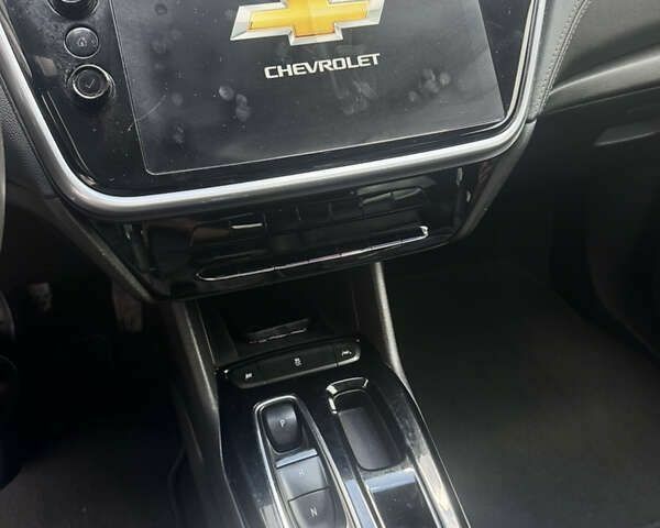 Белый Шевроле Bolt, объемом двигателя 0 л и пробегом 37 тыс. км за 18500 $, фото 17 на Automoto.ua