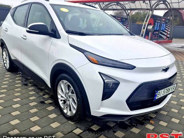 Белый Шевроле Bolt, объемом двигателя 0 л и пробегом 100 тыс. км за 17500 $, фото 3 на Automoto.ua