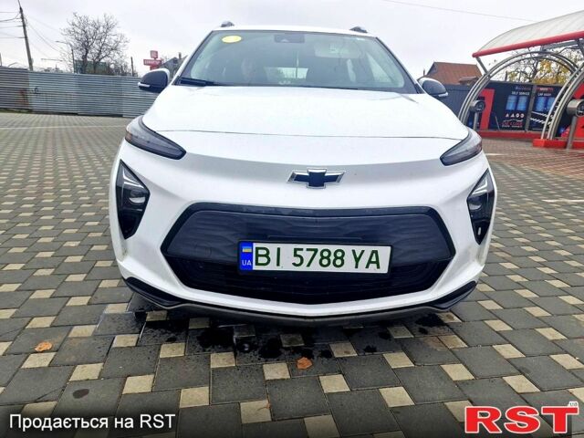 Белый Шевроле Bolt, объемом двигателя 0 л и пробегом 100 тыс. км за 17500 $, фото 2 на Automoto.ua