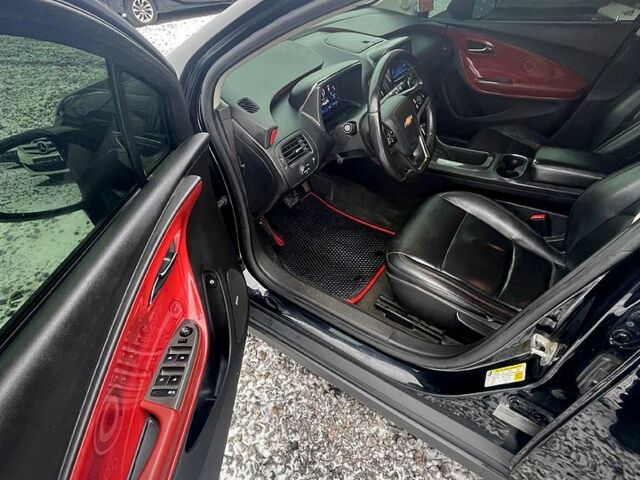 Черный Шевроле Bolt, объемом двигателя 1.4 л и пробегом 230 тыс. км за 10000 $, фото 9 на Automoto.ua