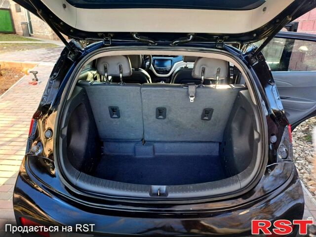 Чорний Шевроле Bolt, об'ємом двигуна 0.15 л та пробігом 178 тис. км за 13799 $, фото 4 на Automoto.ua