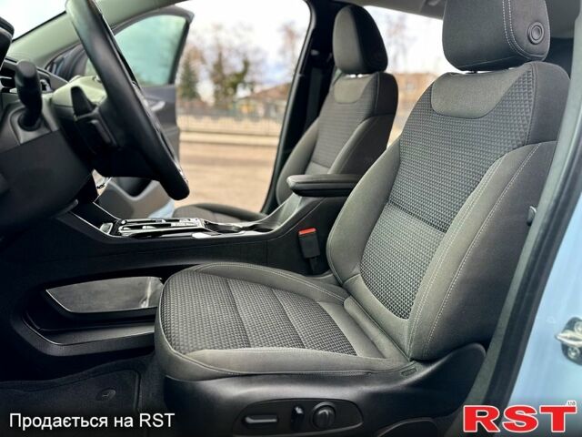 Шевроле Bolt, объемом двигателя 0 л и пробегом 17 тыс. км за 20200 $, фото 12 на Automoto.ua