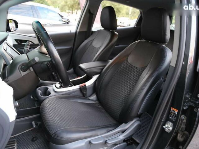 Шевроле Bolt, объемом двигателя 2.3 л и пробегом 100 тыс. км за 13800 $, фото 8 на Automoto.ua