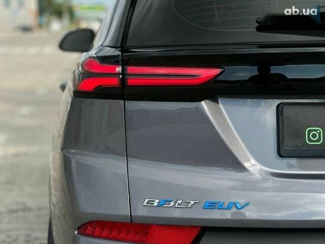 Шевроле Bolt, объемом двигателя 2.45 л и пробегом 75 тыс. км за 17700 $, фото 8 на Automoto.ua