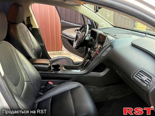 Серый Шевроле Bolt, объемом двигателя 1.4 л и пробегом 177 тыс. км за 9800 $, фото 9 на Automoto.ua