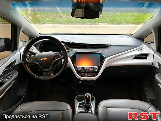 Сірий Шевроле Bolt, об'ємом двигуна 0 л та пробігом 76 тис. км за 13000 $, фото 7 на Automoto.ua