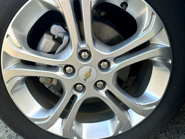 Серый Шевроле Bolt, объемом двигателя 0 л и пробегом 150 тыс. км за 14000 $, фото 2 на Automoto.ua