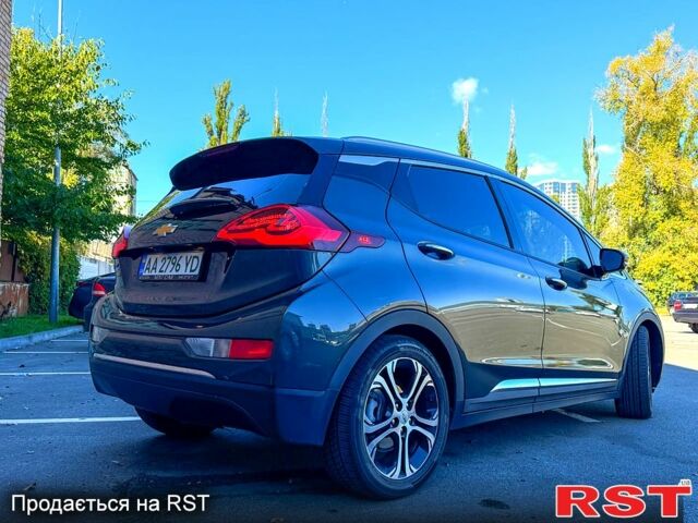 Серый Шевроле Bolt, объемом двигателя 0 л и пробегом 55 тыс. км за 18500 $, фото 8 на Automoto.ua