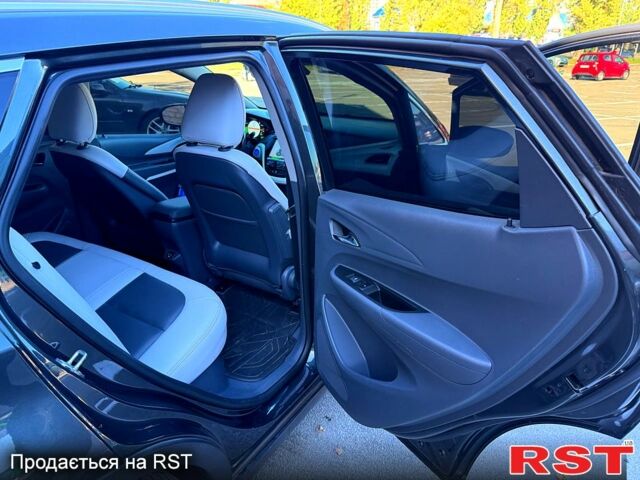 Серый Шевроле Bolt, объемом двигателя 0 л и пробегом 55 тыс. км за 18500 $, фото 1 на Automoto.ua