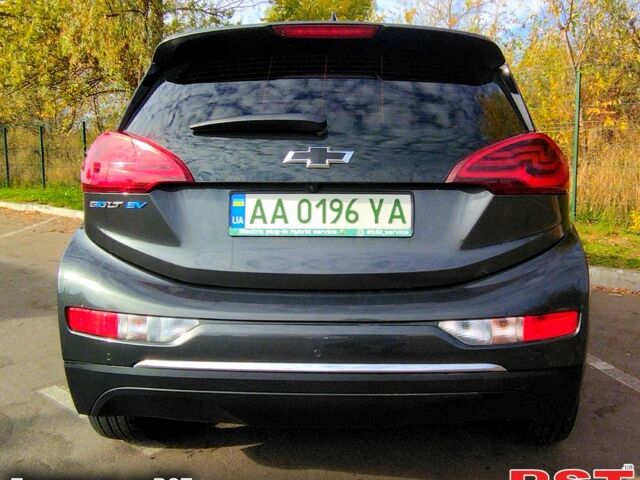 Сірий Шевроле Bolt, об'ємом двигуна 0 л та пробігом 82 тис. км за 15500 $, фото 3 на Automoto.ua