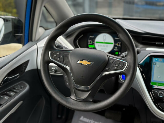 Синий Шевроле Bolt, объемом двигателя 0 л и пробегом 46 тыс. км за 15700 $, фото 5 на Automoto.ua