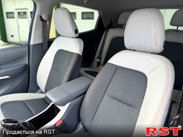 Синий Шевроле Bolt, объемом двигателя 0 л и пробегом 690 тыс. км за 11900 $, фото 7 на Automoto.ua