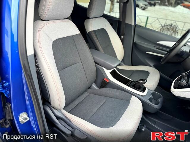 Синий Шевроле Bolt, объемом двигателя 0 л и пробегом 690 тыс. км за 11900 $, фото 10 на Automoto.ua