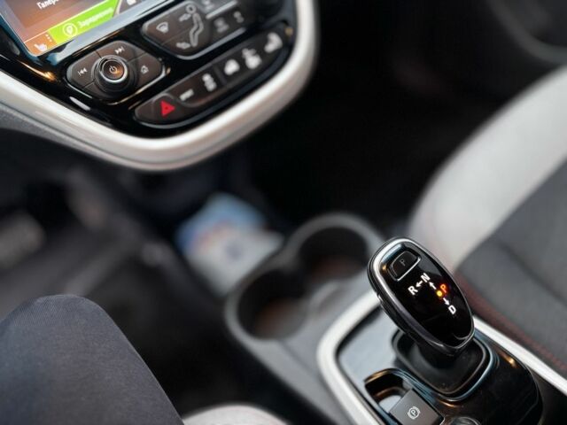 Синій Шевроле Bolt, об'ємом двигуна 0 л та пробігом 101 тис. км за 14200 $, фото 8 на Automoto.ua