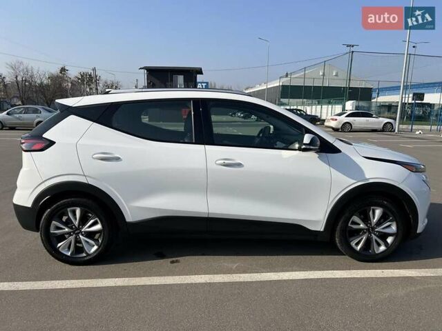 Білий Шевроле Bolt EUV, об'ємом двигуна 0 л та пробігом 95 тис. км за 16900 $, фото 1 на Automoto.ua