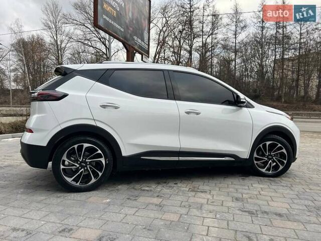Белый Шевроле Bolt EUV, объемом двигателя 0 л и пробегом 15 тыс. км за 20500 $, фото 8 на Automoto.ua