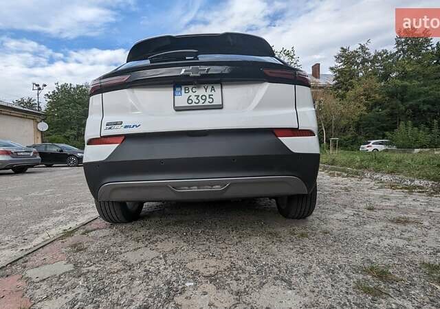 Белый Шевроле Bolt EUV, объемом двигателя 0 л и пробегом 45 тыс. км за 23000 $, фото 25 на Automoto.ua
