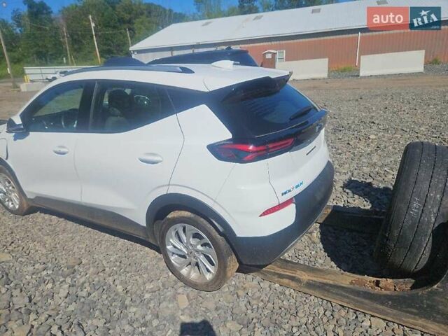 Белый Шевроле Bolt EUV, объемом двигателя 0 л и пробегом 10 тыс. км за 15500 $, фото 1 на Automoto.ua