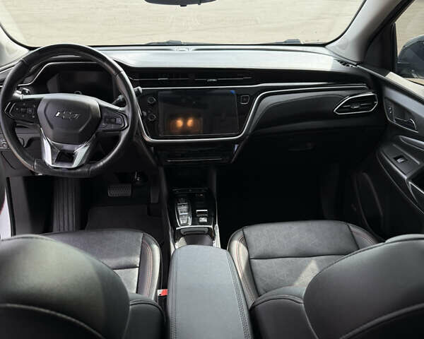 Білий Шевроле Bolt EUV, об'ємом двигуна 0 л та пробігом 33 тис. км за 22500 $, фото 13 на Automoto.ua