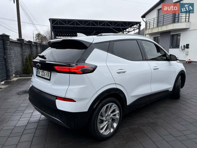 Белый Шевроле Bolt EUV, объемом двигателя 0 л и пробегом 37 тыс. км за 18499 $, фото 9 на Automoto.ua