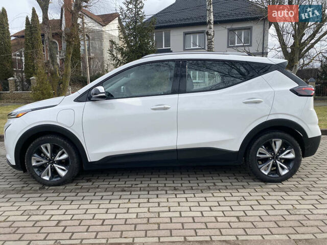 Белый Шевроле Bolt EUV, объемом двигателя 0 л и пробегом 40 тыс. км за 22000 $, фото 19 на Automoto.ua