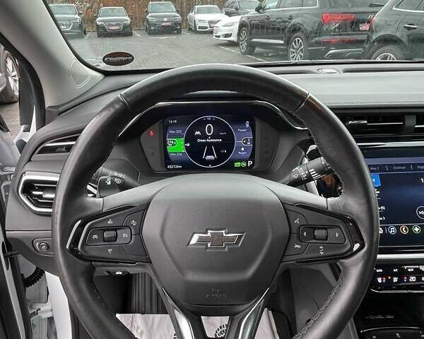 Білий Шевроле Bolt EUV, об'ємом двигуна 0 л та пробігом 45 тис. км за 18900 $, фото 11 на Automoto.ua