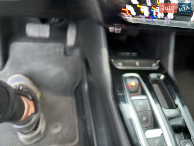 Белый Шевроле Bolt EUV, объемом двигателя 0 л и пробегом 37 тыс. км за 18499 $, фото 28 на Automoto.ua