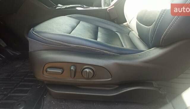 Белый Шевроле Bolt EUV, объемом двигателя 0 л и пробегом 55 тыс. км за 21500 $, фото 20 на Automoto.ua