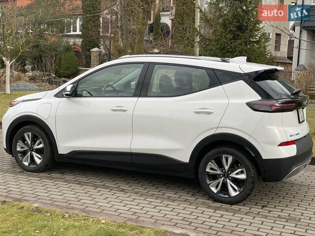 Белый Шевроле Bolt EUV, объемом двигателя 0 л и пробегом 40 тыс. км за 22000 $, фото 5 на Automoto.ua