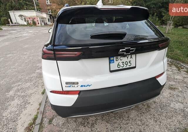 Белый Шевроле Bolt EUV, объемом двигателя 0 л и пробегом 45 тыс. км за 23000 $, фото 8 на Automoto.ua