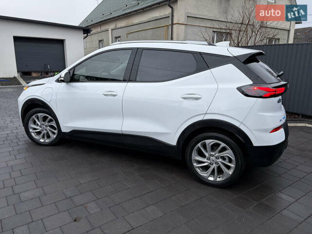 Белый Шевроле Bolt EUV, объемом двигателя 0 л и пробегом 37 тыс. км за 18499 $, фото 13 на Automoto.ua