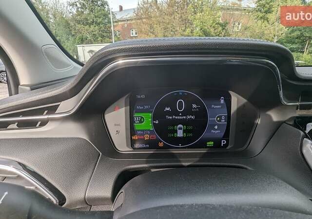 Белый Шевроле Bolt EUV, объемом двигателя 0 л и пробегом 45 тыс. км за 23000 $, фото 68 на Automoto.ua