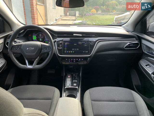 Белый Шевроле Bolt EUV, объемом двигателя 0 л и пробегом 31 тыс. км за 19300 $, фото 12 на Automoto.ua