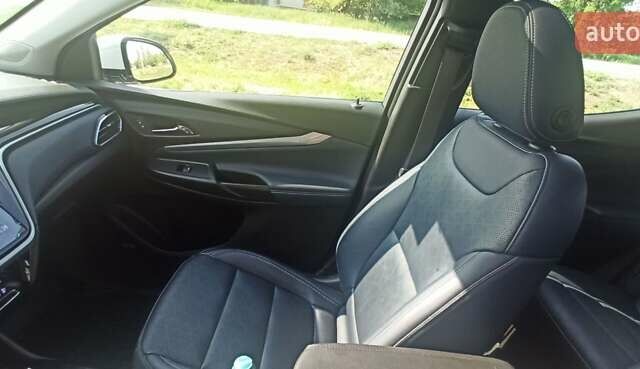 Белый Шевроле Bolt EUV, объемом двигателя 0 л и пробегом 55 тыс. км за 21500 $, фото 25 на Automoto.ua