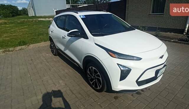 Белый Шевроле Bolt EUV, объемом двигателя 0 л и пробегом 55 тыс. км за 21500 $, фото 12 на Automoto.ua