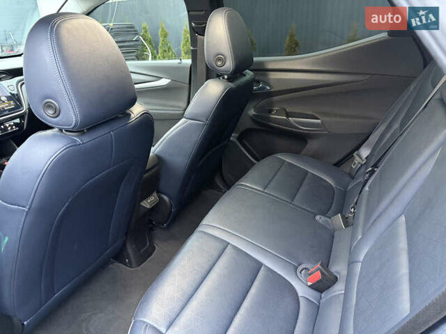 Белый Шевроле Bolt EUV, объемом двигателя 0 л и пробегом 37 тыс. км за 18499 $, фото 22 на Automoto.ua