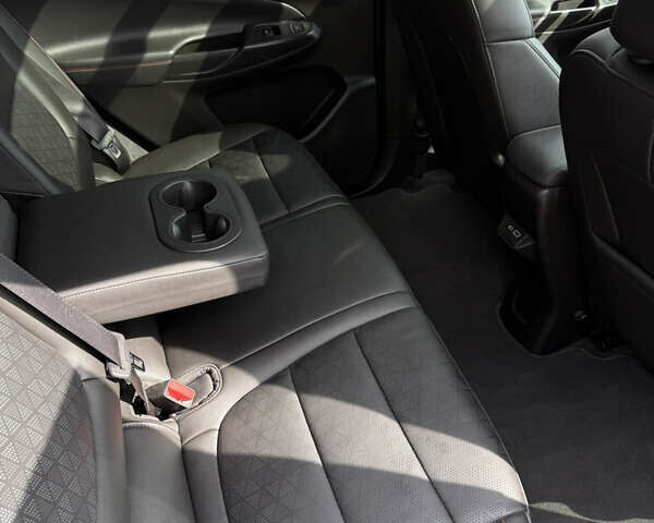 Білий Шевроле Bolt EUV, об'ємом двигуна 0 л та пробігом 33 тис. км за 22500 $, фото 18 на Automoto.ua