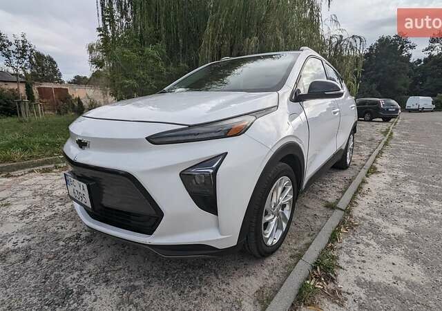 Белый Шевроле Bolt EUV, объемом двигателя 0 л и пробегом 45 тыс. км за 23000 $, фото 19 на Automoto.ua