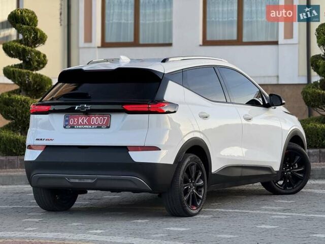 Белый Шевроле Bolt EUV, объемом двигателя 0 л и пробегом 16 тыс. км за 20550 $, фото 58 на Automoto.ua