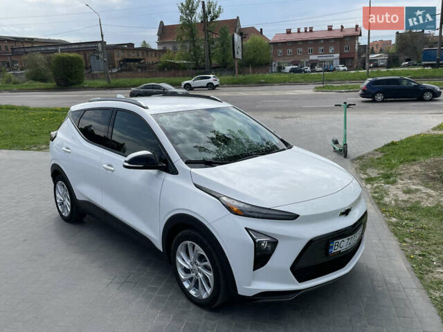 Белый Шевроле Bolt EUV, объемом двигателя 0 л и пробегом 46 тыс. км за 18299 $, фото 34 на Automoto.ua