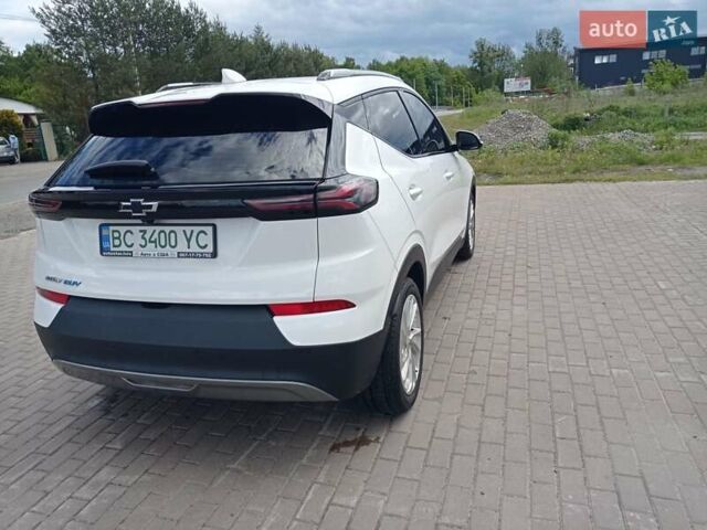 Белый Шевроле Bolt EUV, объемом двигателя 0 л и пробегом 53 тыс. км за 17950 $, фото 7 на Automoto.ua