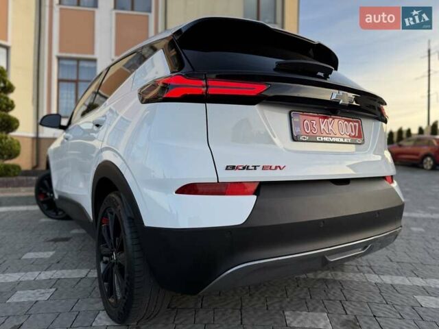 Белый Шевроле Bolt EUV, объемом двигателя 0 л и пробегом 16 тыс. км за 20550 $, фото 53 на Automoto.ua